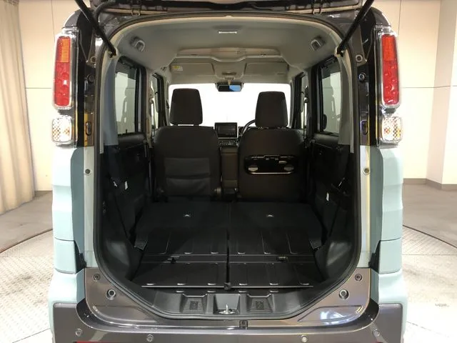 スペーシア　ギア（スズキ）の車両写真