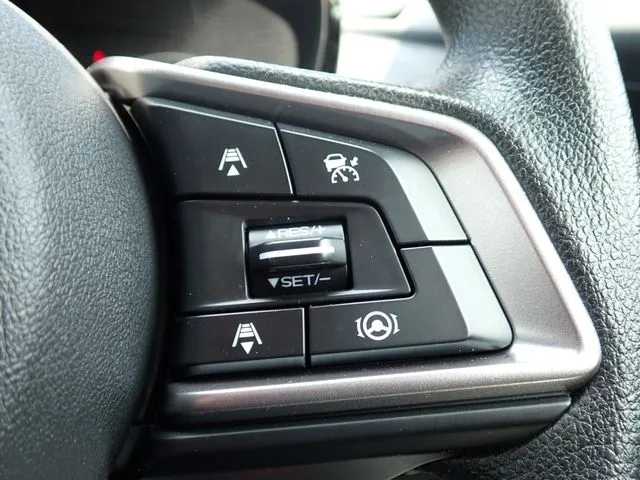 インプレッサスポーツ 4WD(スバル)の車両写真