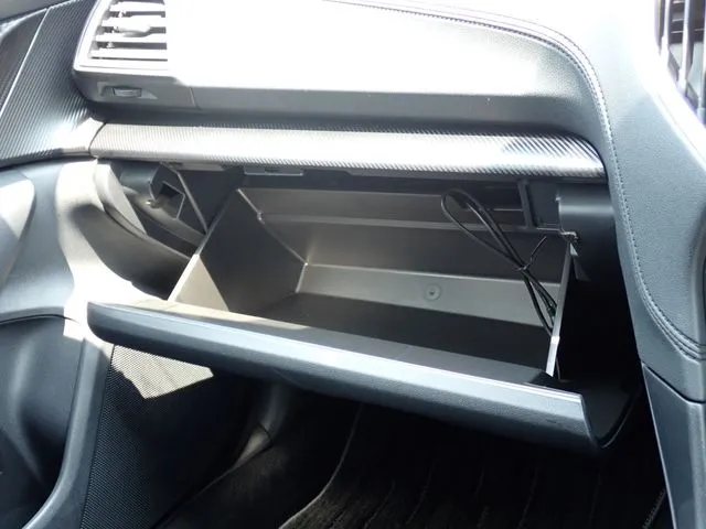 インプレッサスポーツ 4WD(スバル)の車両写真