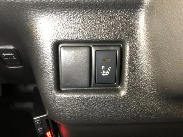 スペーシア カスタム(スズキ)の車両写真