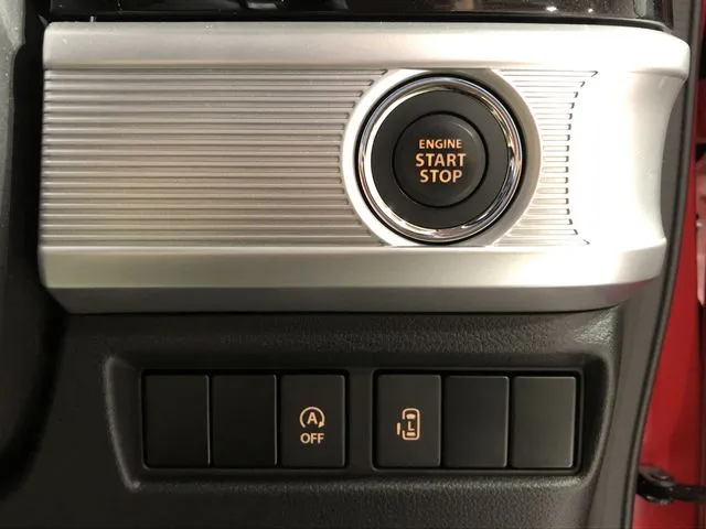 スペーシア カスタム(スズキ)の車両写真