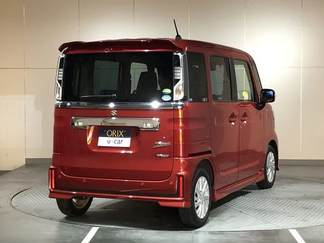 スペーシア カスタム(スズキ)の車両写真