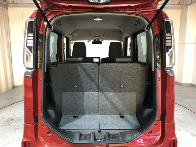 スペーシア カスタム(スズキ)の車両写真