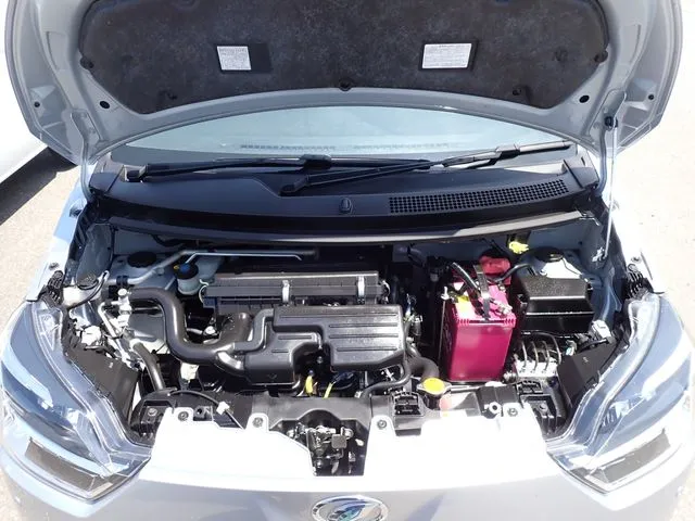 ミラ　イース（ダイハツ）の車両写真