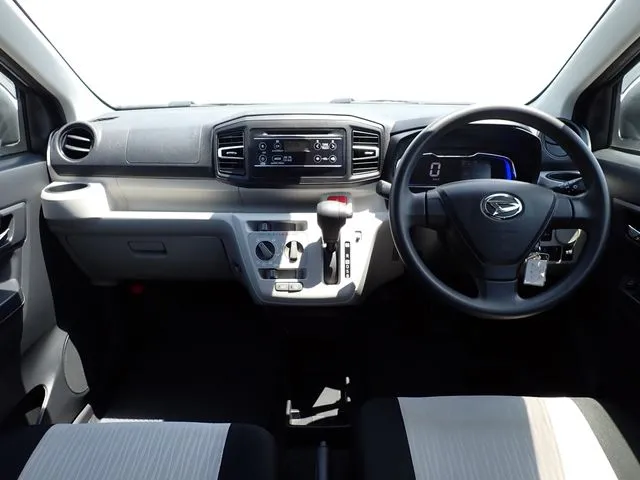 ミラ　イース（ダイハツ）の車両写真