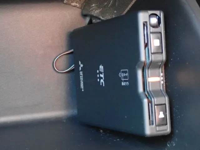 フィット　ｅ：ＨＥＶ（ホンダ）の車両写真