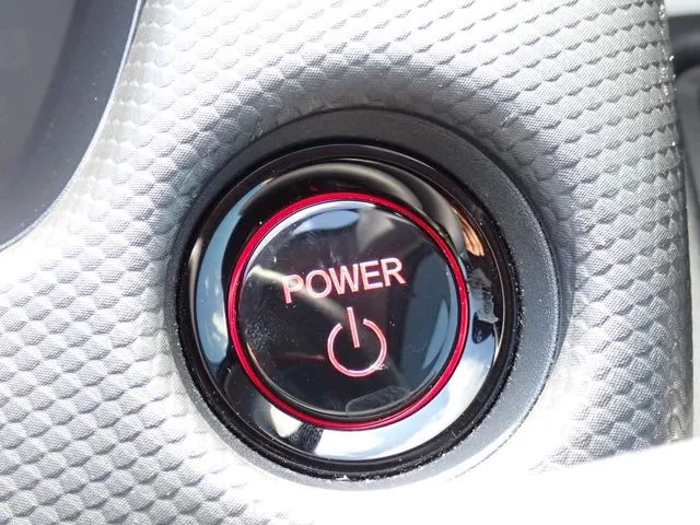 フィット　ｅ：ＨＥＶ（ホンダ）の車両写真