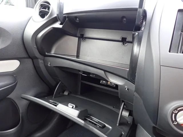 ノート（ニッサン）の車両写真