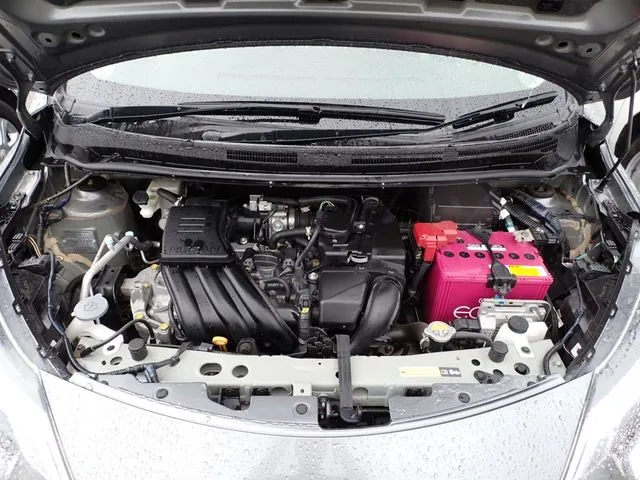 ノート（ニッサン）の車両写真