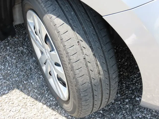 ホンダ　フィット　ｅ：ＨＥＶ