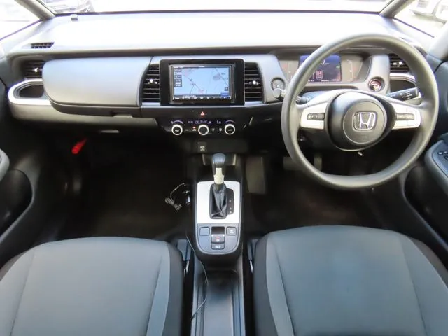 ホンダ　フィット　ｅ：ＨＥＶ