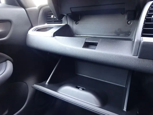 フィット　ｅ：ＨＥＶ（ホンダ）の車両写真