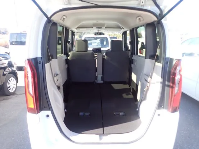 ホンダ　Ｎ　ＢＯＸ