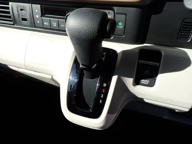 ホンダ　Ｎ　ＢＯＸ