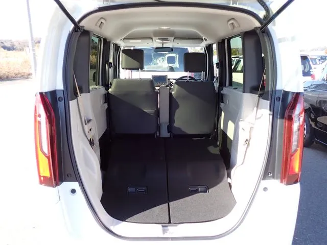 ホンダ　Ｎ　ＢＯＸ