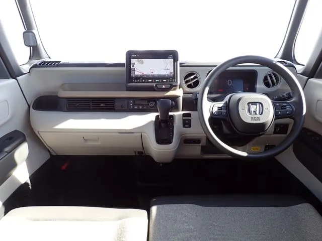 ホンダ　Ｎ　ＢＯＸ