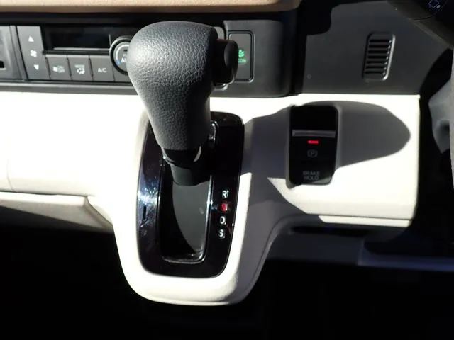 ホンダ　Ｎ　ＢＯＸ