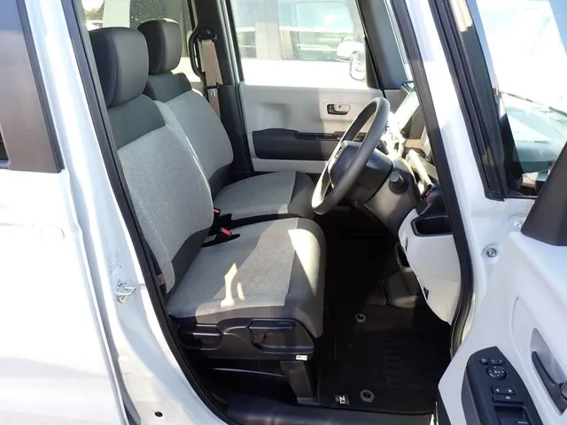 ホンダ　Ｎ　ＢＯＸ