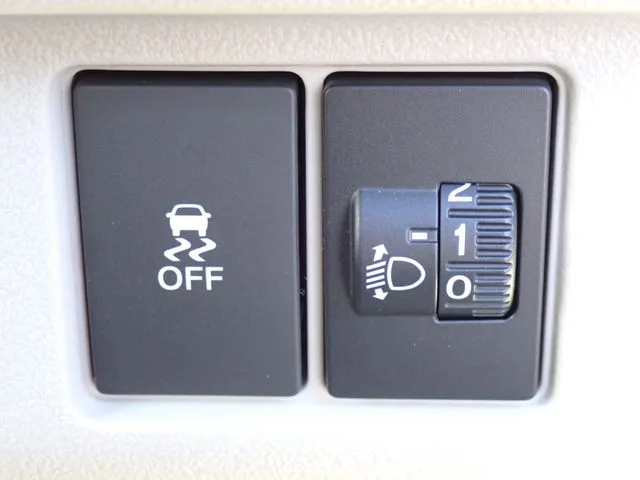 ホンダ　Ｎ　ＢＯＸ