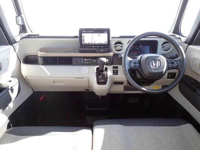 ホンダ　Ｎ　ＢＯＸ