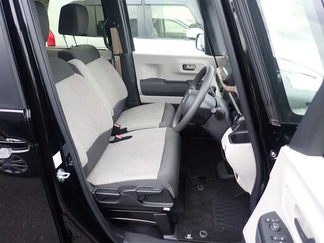 ホンダ　Ｎ　ＢＯＸ