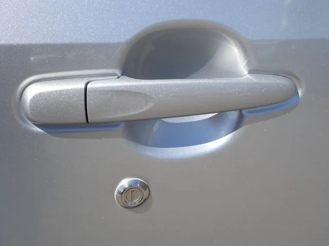 ムーヴ（ダイハツ）の車両写真