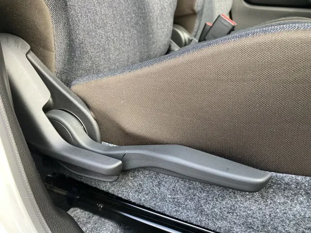 スズキ　アルト　４ＷＤ