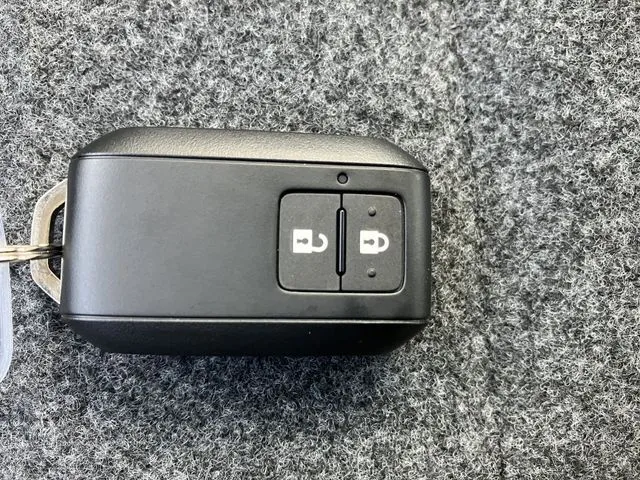 スズキ　アルト　４ＷＤ