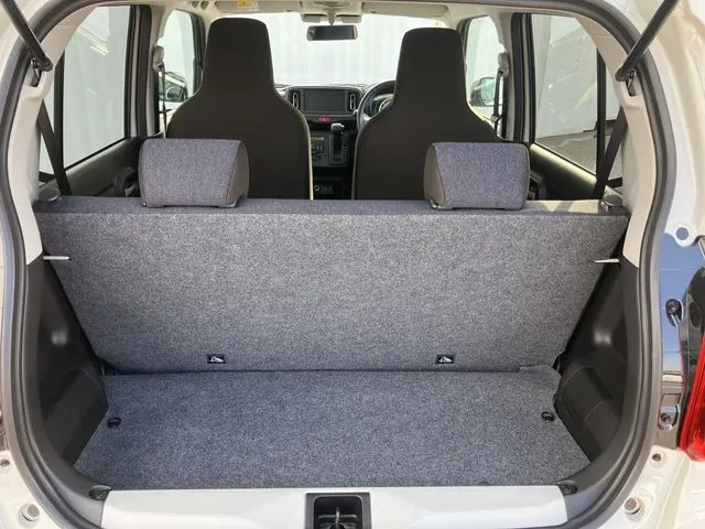 スズキ　アルト　４ＷＤ