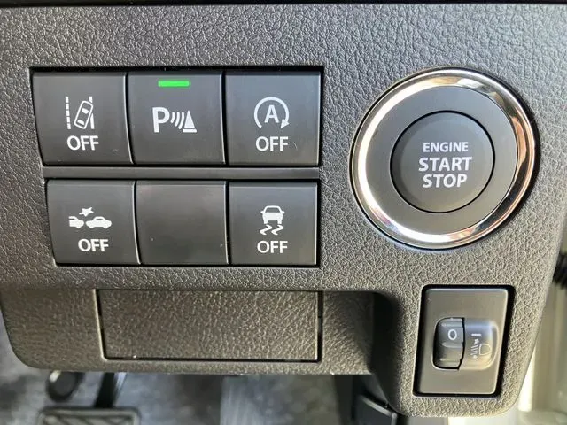 スズキ　アルト　４ＷＤ