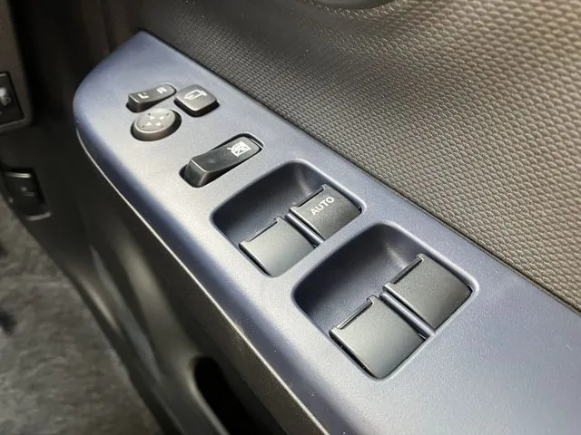 スズキ　アルト　４ＷＤ