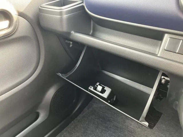 スズキ　アルト　４ＷＤ