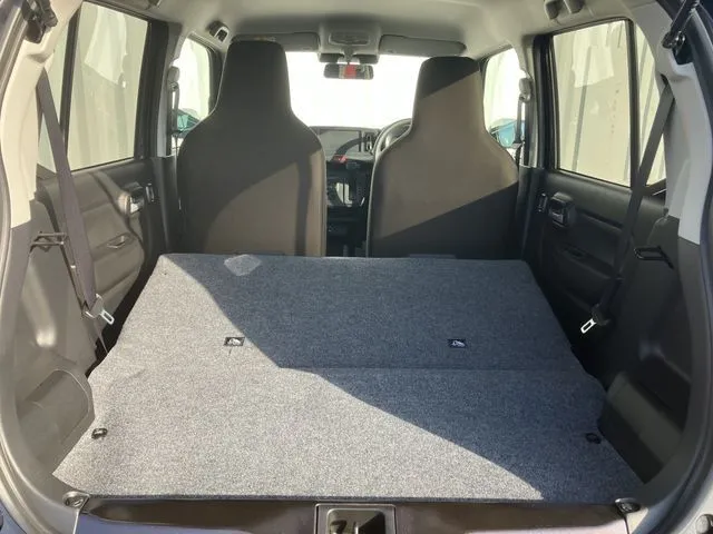 スズキ　アルト　４ＷＤ