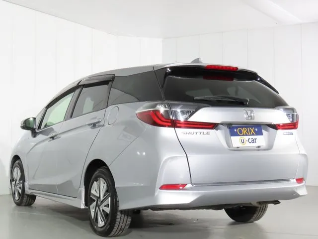 ホンダ　シャトル　ハイブリッド