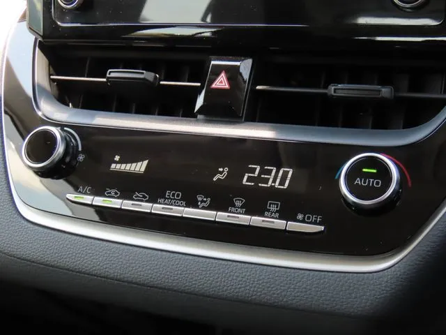 トヨタ　カローラ　ツーリング