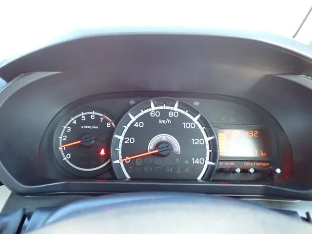 ムーヴ（ダイハツ）の車両写真