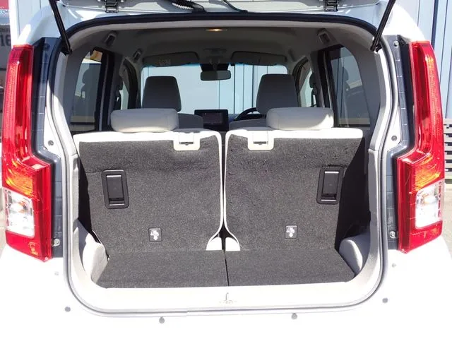 ムーヴ（ダイハツ）の車両写真