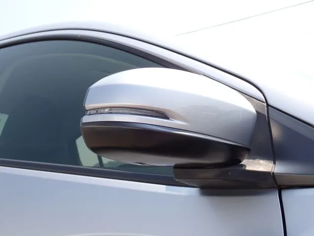 ホンダ グレイス ハイブリッド 4WD