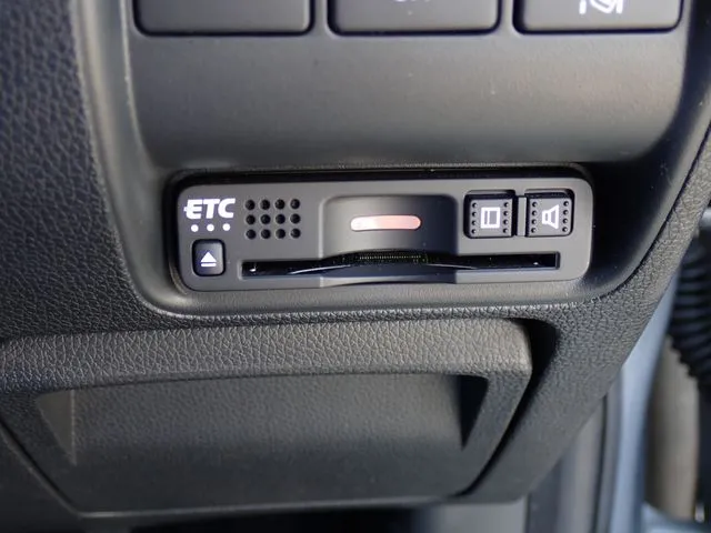 ホンダ グレイス ハイブリッド 4WD