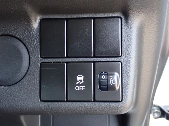 スズキ　アルト　４ＷＤ