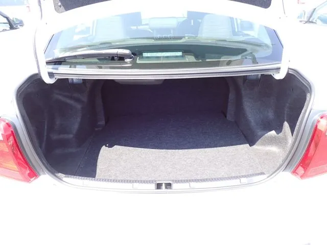 トヨタ カローラアクシオ 4WD