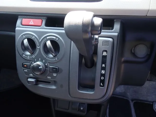 アルト（スズキ）の車両写真