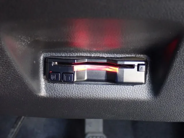 ホンダ　シャトル　ハイブリッド