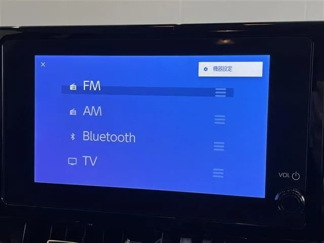 カローラ　ツーリング　ハイブリッド（トヨタ）の車両写真