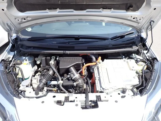 ニッサン　ノート