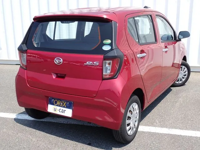 ダイハツ　ミラ　イース