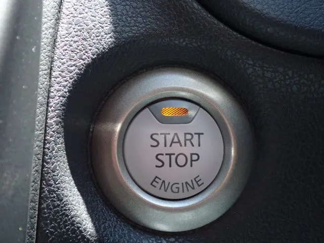 ノート（ニッサン）の車両写真