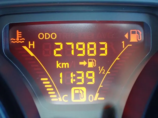 ノート（ニッサン）の車両写真