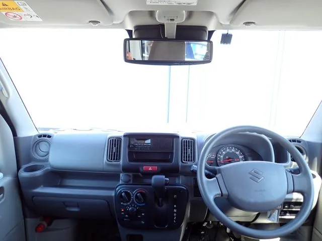 エブリイバン(スズキ)の車両写真