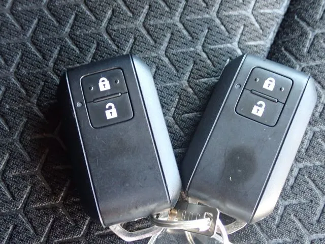 スズキ　スイフト